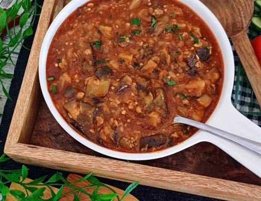 נזיד עדשים וחצילים