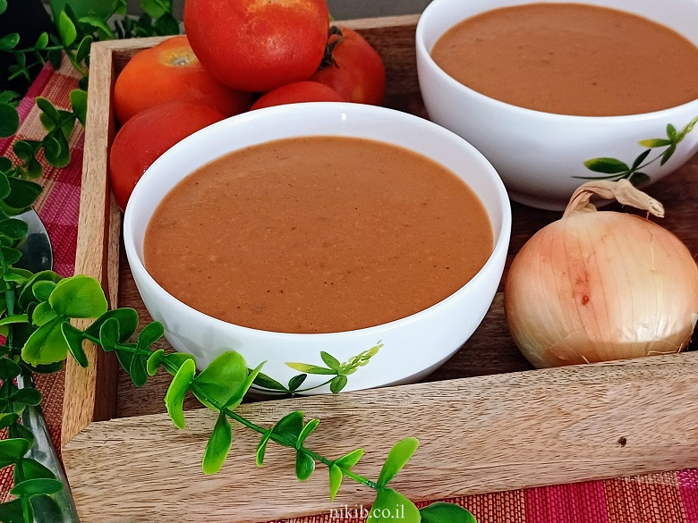 מרק עגבניות עם סוד טעים