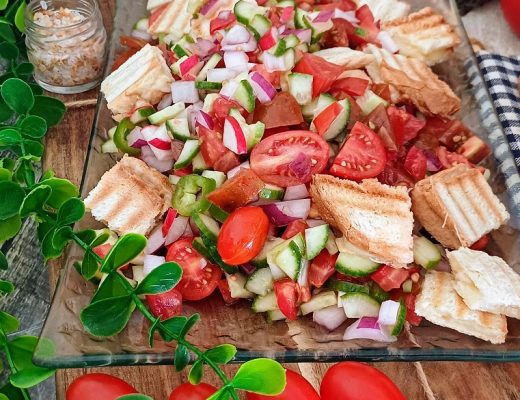 סלט טוסט מפנק וטעים בטירוף