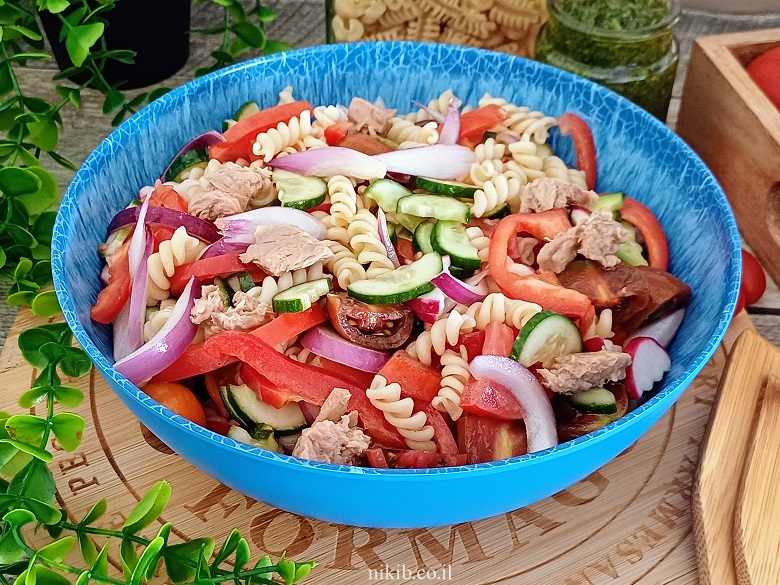 סלט פסטה עם טונה