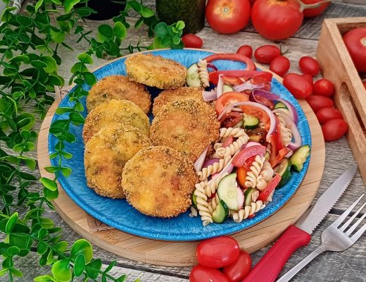 נגיסי תרד וגבינות אפויים