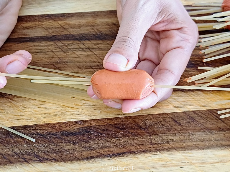 פסטה עם נקניקיות