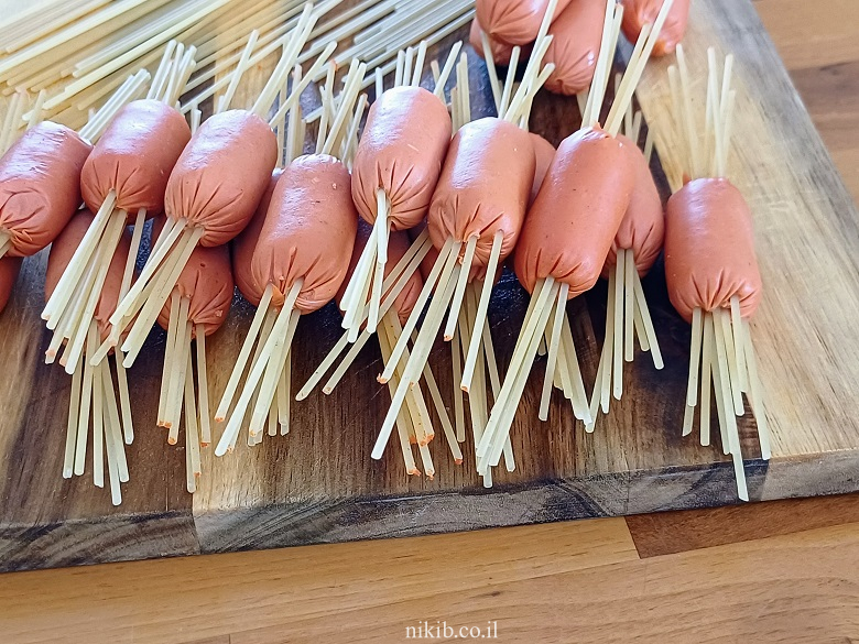 פסטה עם נקניקיות