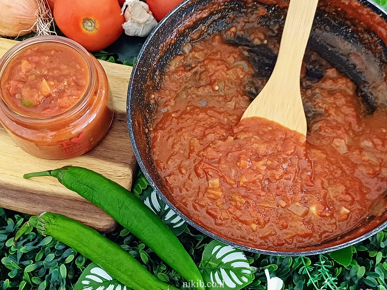 רוטב עגבניות בסיסי רוטב עגבניות בסיסי