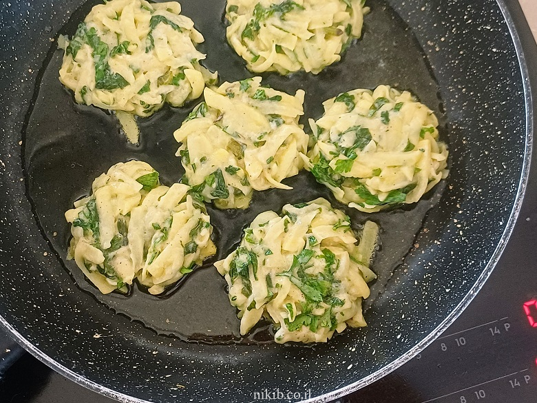 לביבות תרד אפויות לביבות תרד אפויות