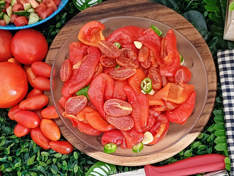 פלפלים קלויים בתנור