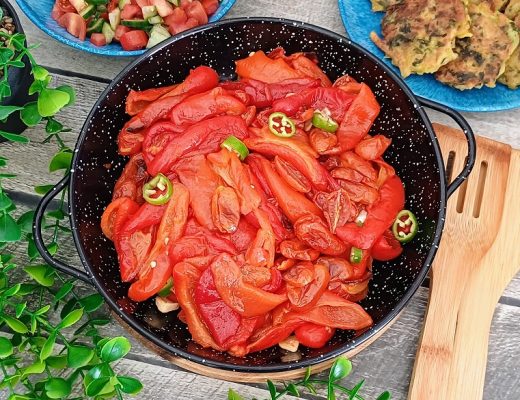 סלט פלפלים צלויים