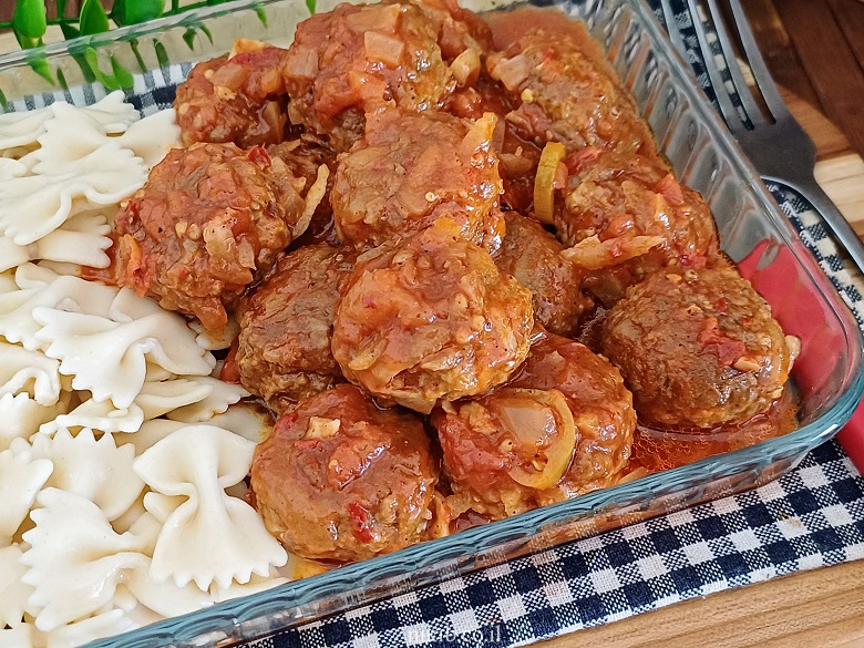 כדורי בשר עם פסטה לילדים