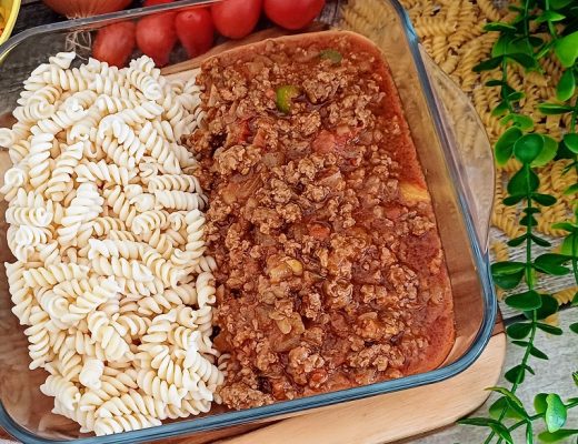 פסטה עם בשר טחון