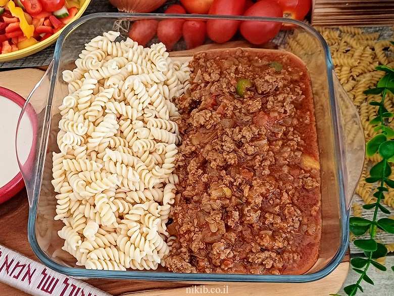 פסטה עם בשר טחון