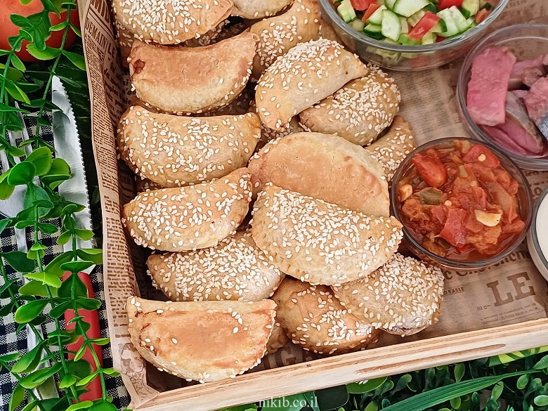 כיסוני בצק ספידי במילוי ירקות