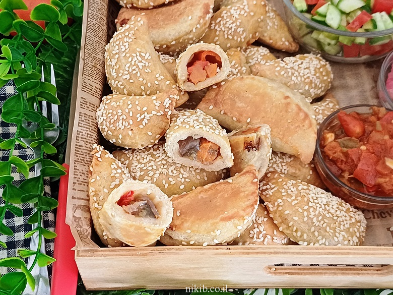 כיסוני בצק ספידי במילוי ירקות כיסוני בצק ספידי במילוי ירקות