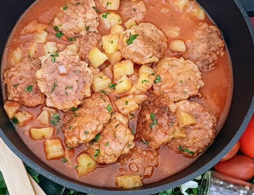 קציצות חזה עוף עם תפוחי אדמה – מתכון ביתי קל