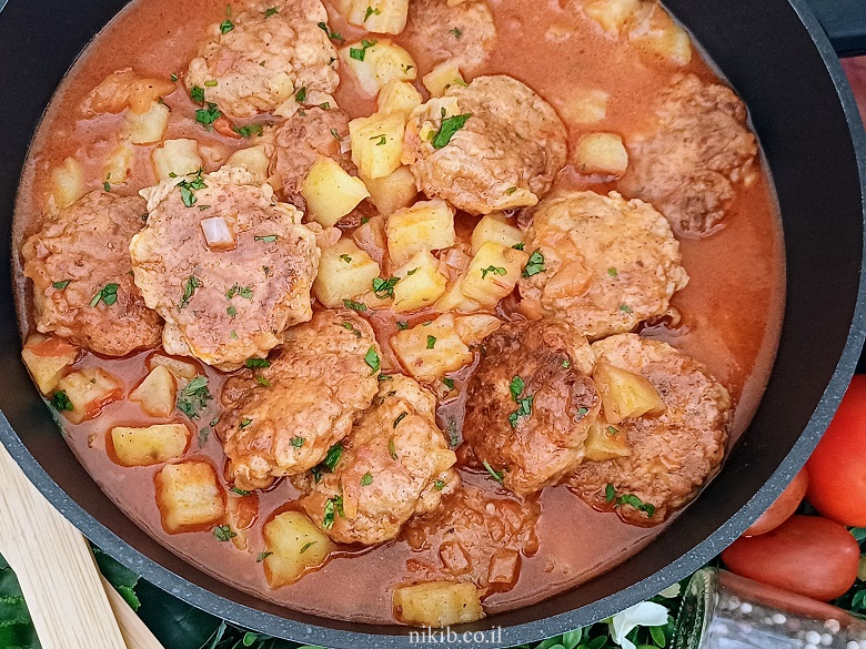 קציצות חזה עוף עם תפוחי אדמה – מתכון ביתי קל