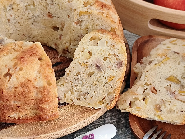 עוגת נקטרינות בחושה קלה