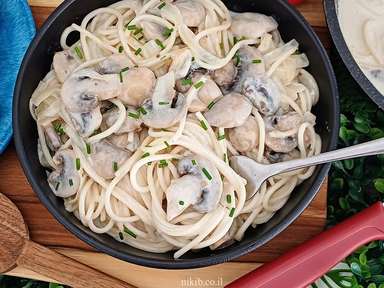 פסטה ברוטב פטריות ושמנת מעולה!