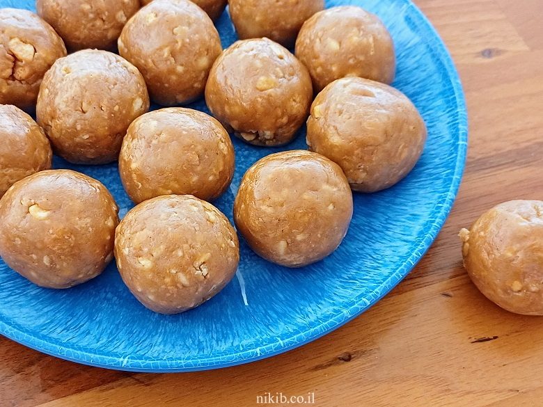 כדורי חמאת בוטנים פרווה