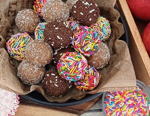 כדורי טחינה פרווה מתכון אנרגיה קל ב-5 דקות