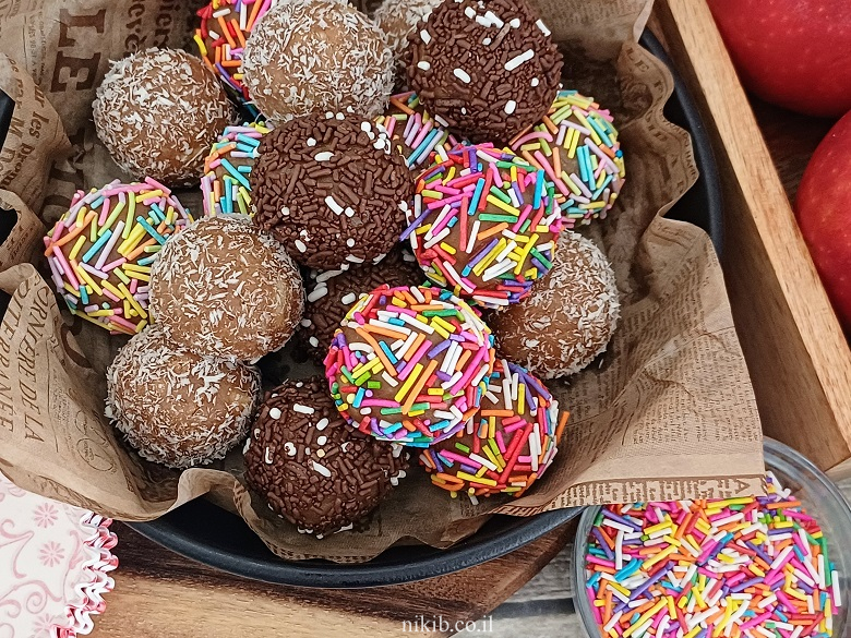 כדורי טחינה פרווה מתכון אנרגיה קל ב-5 דקות