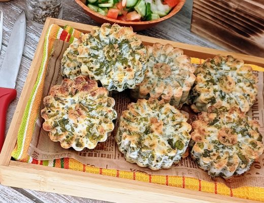 מאפינס תרד וגבינות מלוחות: הדרך הקלה לארוחת בוקר בריאה