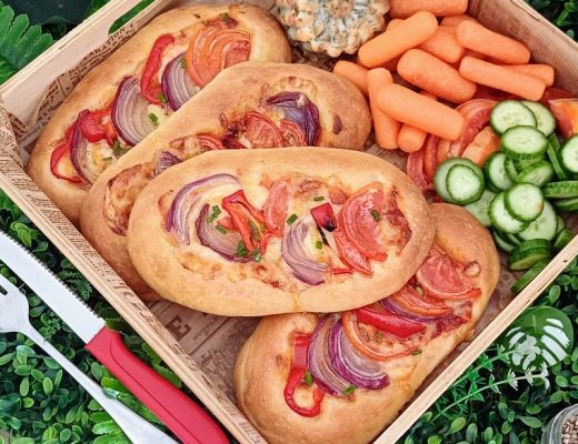 פוקצ'ה פיצה: מתכון קל לבצק רך ואוורירי