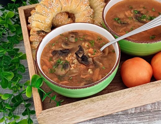 מרק גריסים ופטריות