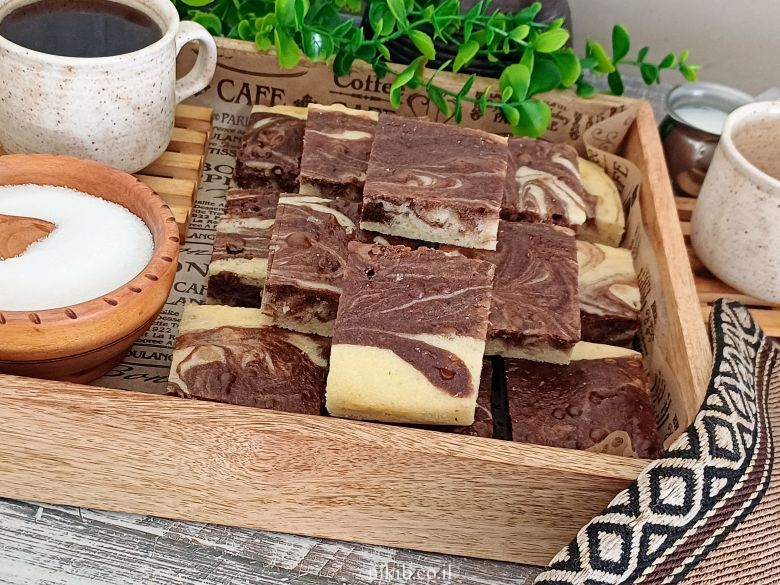 עוגת וניל עם שוקולד