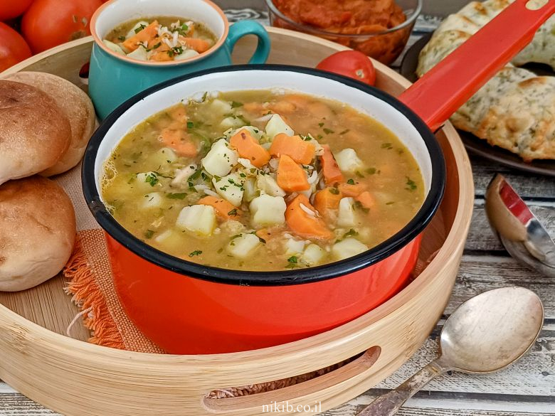 מרק עדשים ואורז