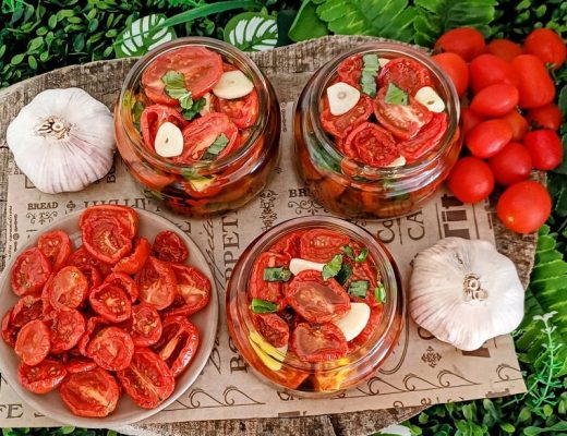 עגבניות מיובשות בשמן זית