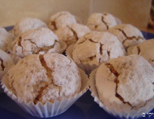 עוגיות בוטנים מושלגות