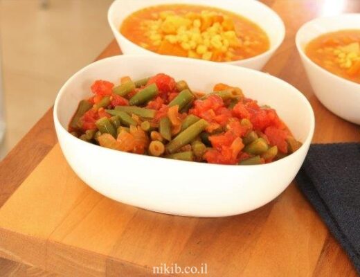 שעועית ירוקה ברוטב עגבניות