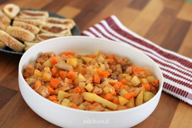 חזה עוף עם ירקות במיקרו