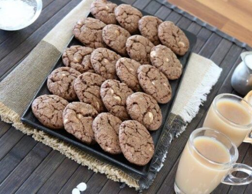 עוגיות שוקולד צ'יפס עם קורנפלקס