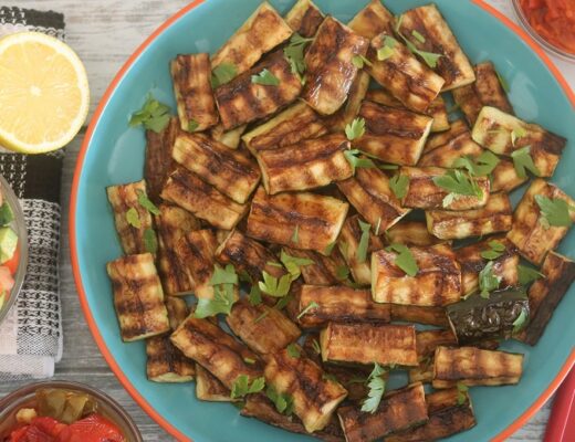 קישואים צרובים בלימון וצ'ילי