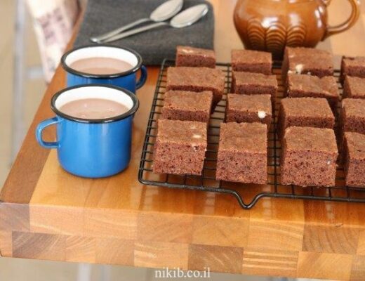 בראוניז שוקולית פרווה