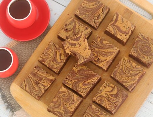 בראוניז פרווה עם חמאת בוטנים