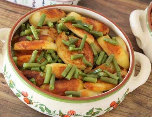 תפוחי אדמה אפויים עם שעועית ירוקה