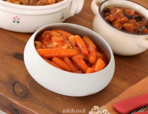 גזר גמדי ברוטב אדום