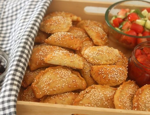 בורקיטס חצילים וגבינה מבצק מעולה!