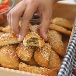 בורקיטס / מתכונים קלים עם קוטג'