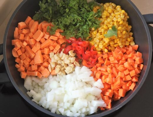 אורז עם ירקות ארוחה במחבת - אין לי כוח להכין להכין כלום