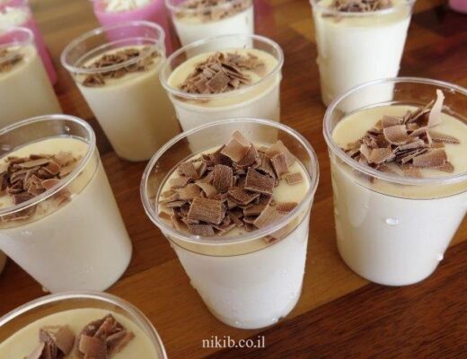 מוס חלבה ושוקולד לבן