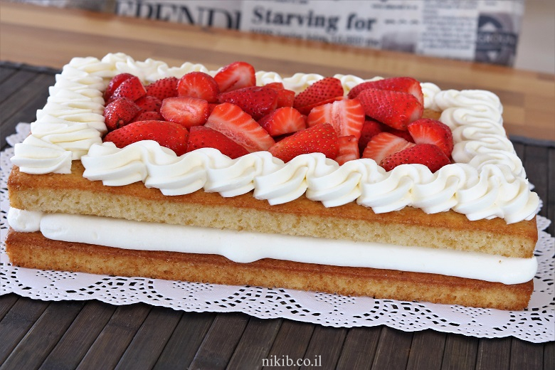 עוגת שכבות מוס גבינה