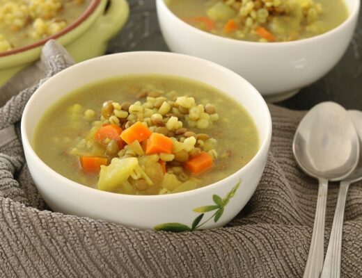 מרק עדשים וגריסים