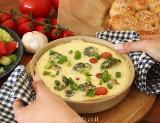 מאפה ברוקולי ועגבניות