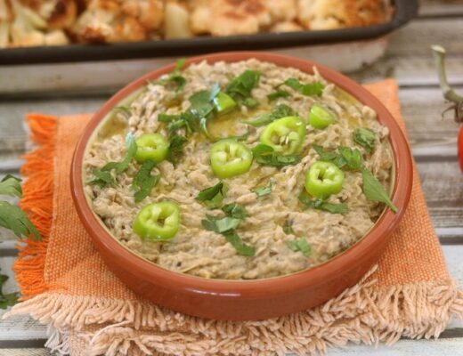 באבא גנוש חצילים בטחינה