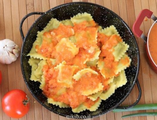 רביולי ברוטב רוזה