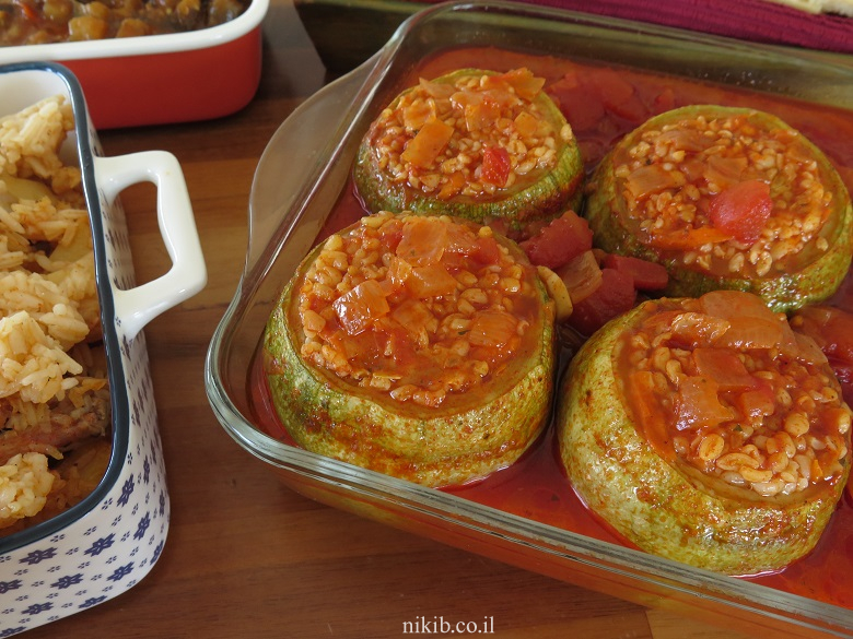 קישואים ממולאים בורגול