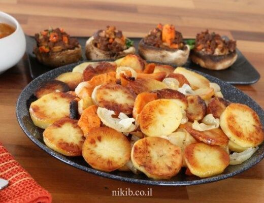 תפוחי אדמה ובטטות אפויים בתנור