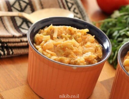 סלט קישואים מבושל עם בצל